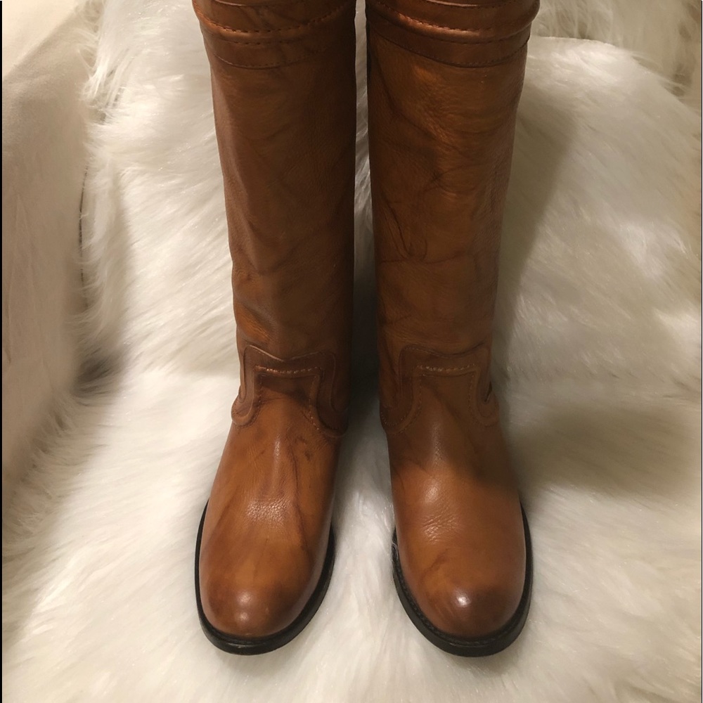 Frye Melissa Trapunto Pull On Riding Boots